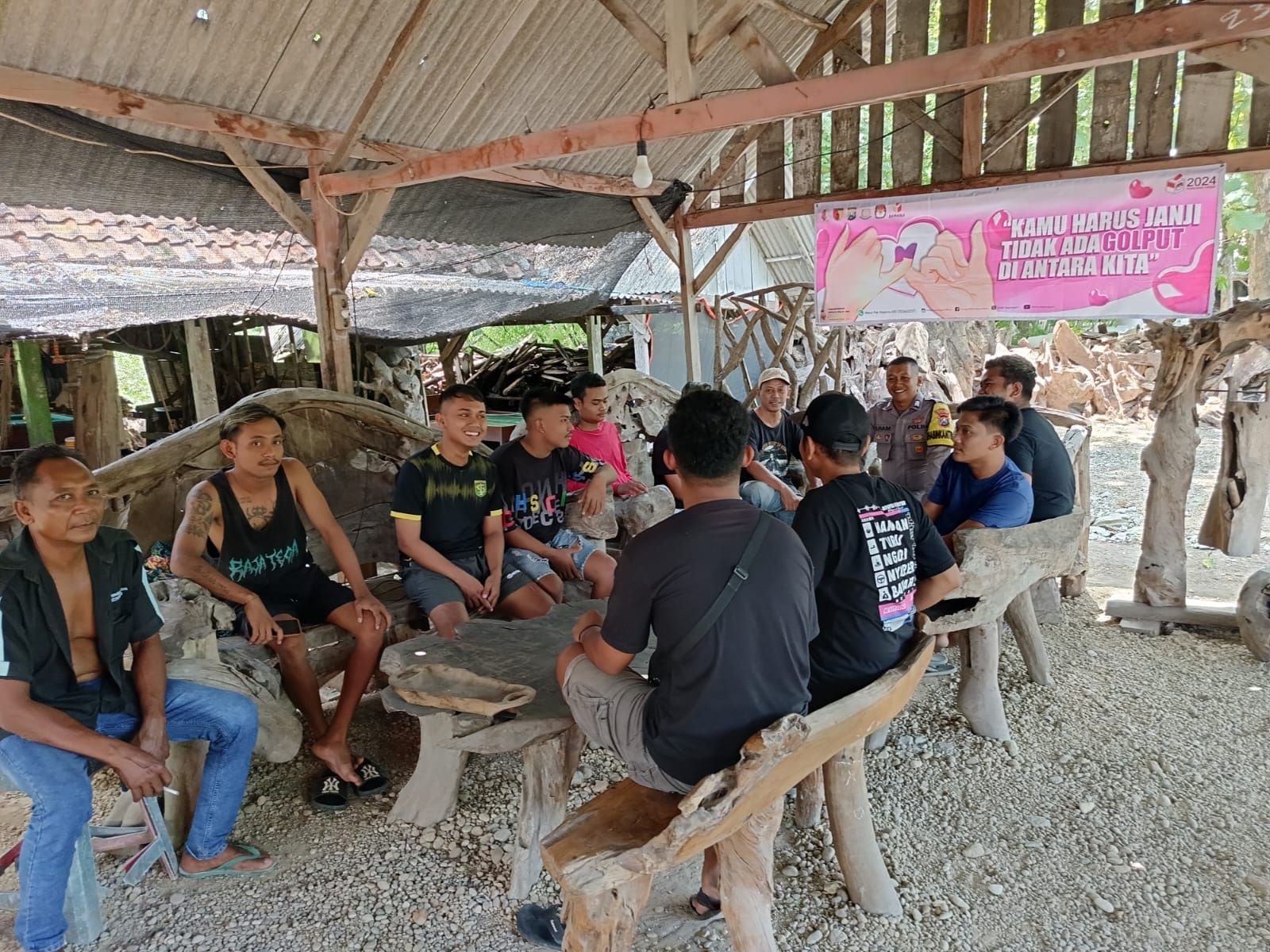 Sosialisasi Pemilu 2024 Pada Pemuda Desa